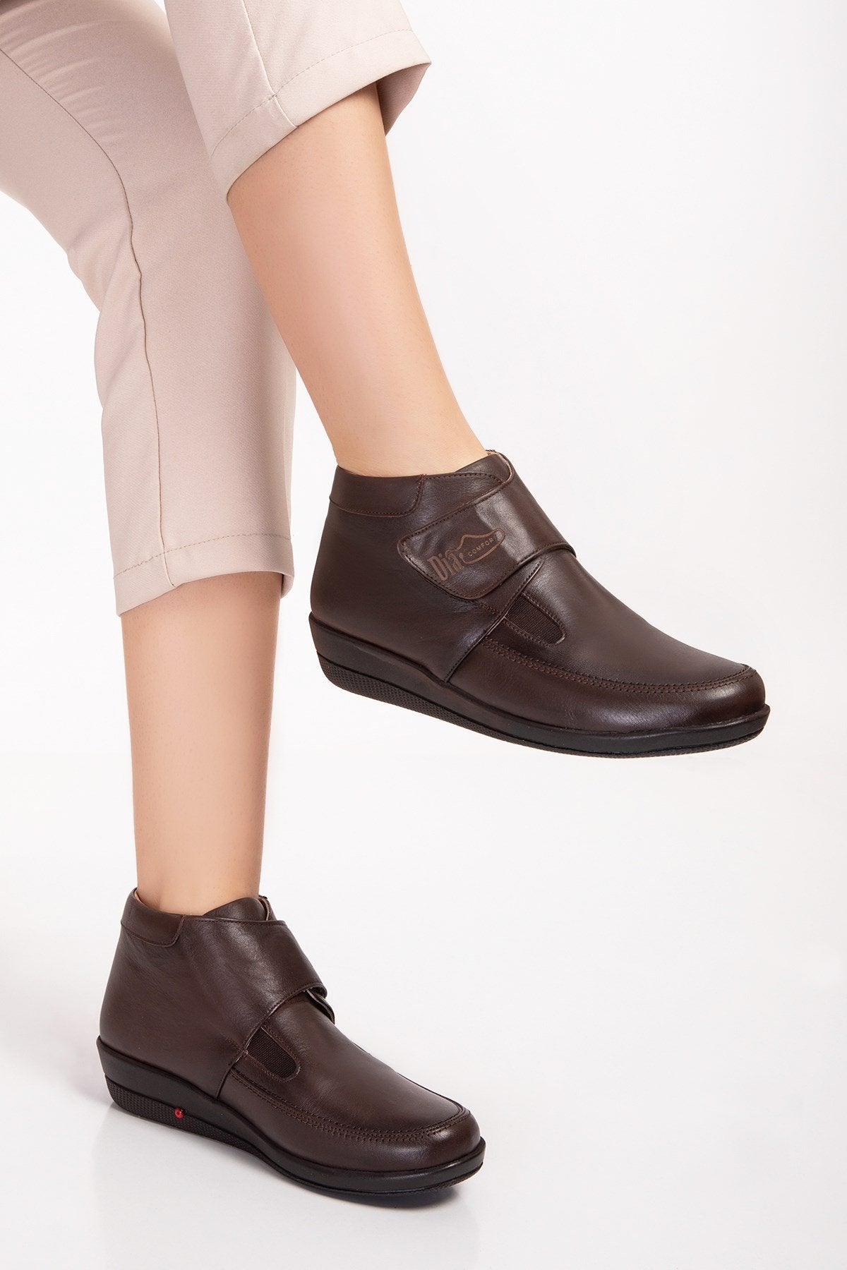 Vstep Softrix Ortopedik Deri Kadın Botları (DİA-009)